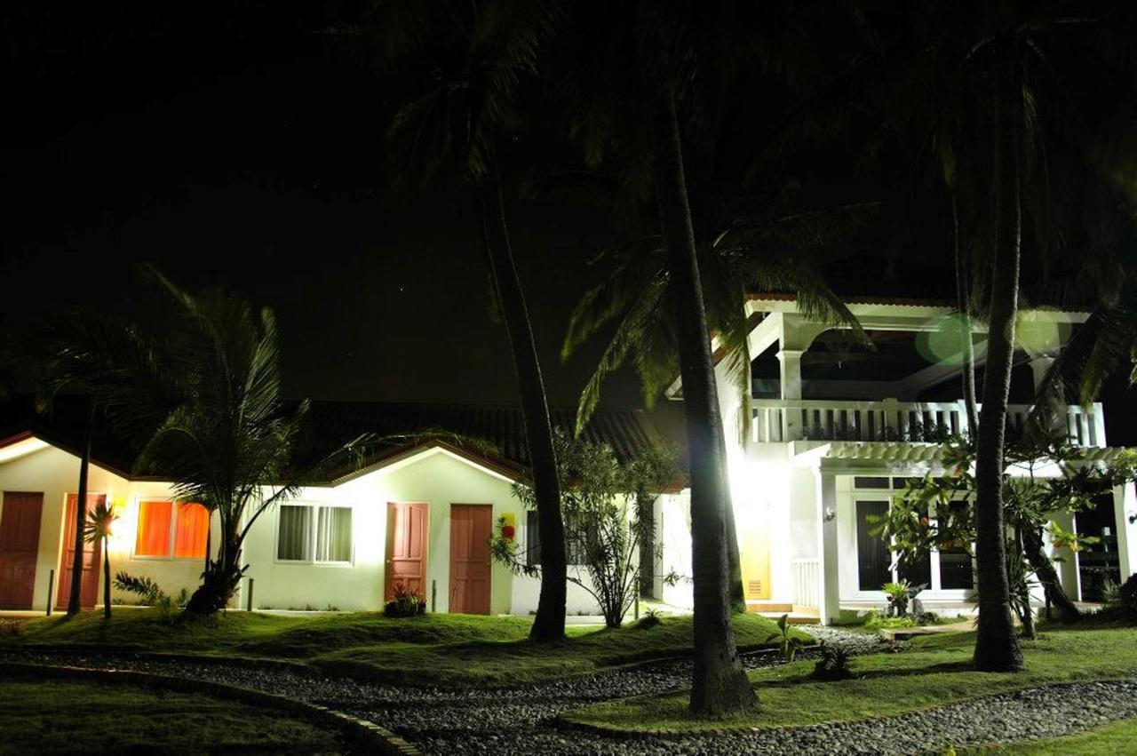 Happy Ripples Beach Resort Mabilao Exterior foto